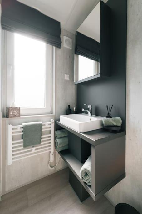 Gemuetliches Voll Ausgestattes Tiny House Apartment Vilseck Bagian luar foto