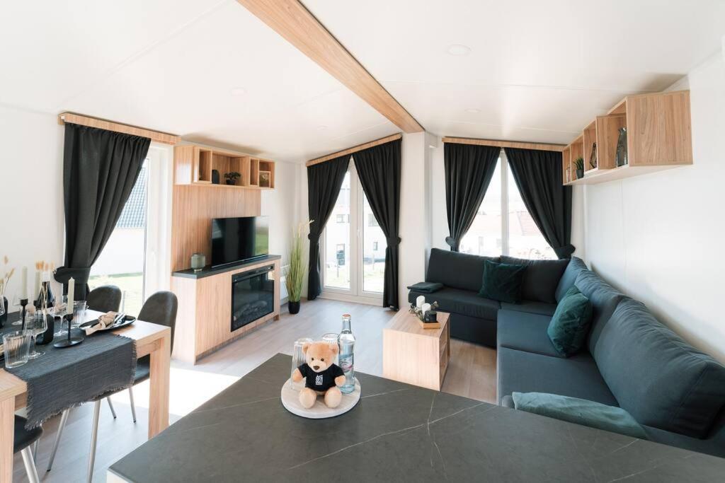 Gemuetliches Voll Ausgestattes Tiny House Apartment Vilseck Bagian luar foto