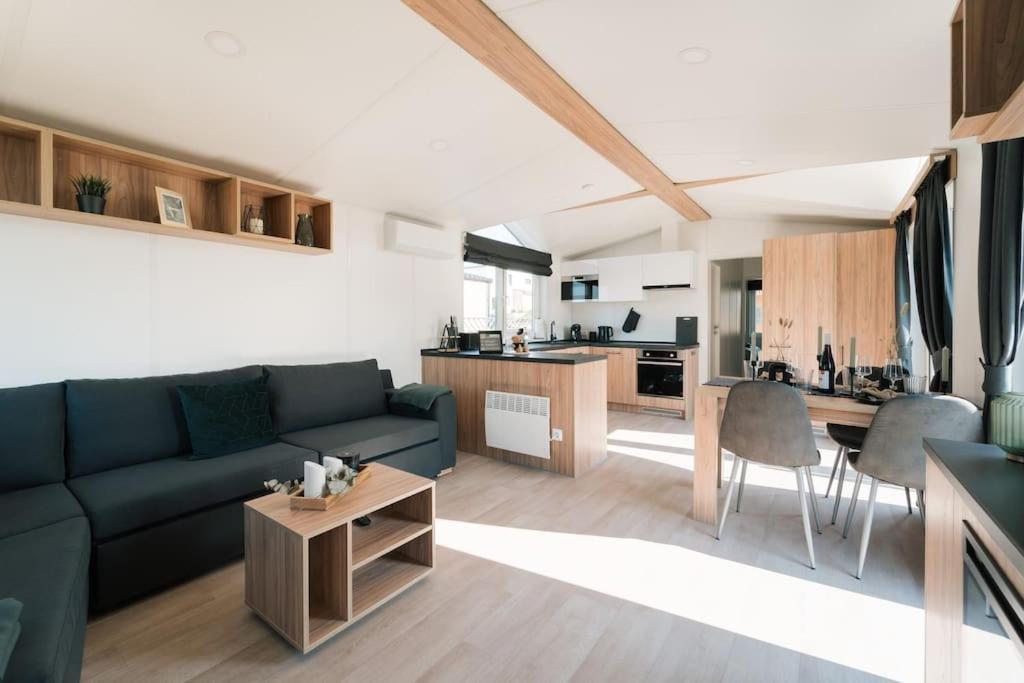Gemuetliches Voll Ausgestattes Tiny House Apartment Vilseck Bagian luar foto